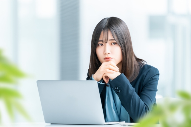 【0255】会社名を変えるべきか思案中